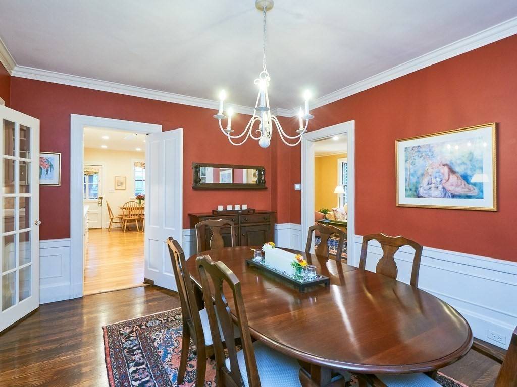 Newton, MA 02460,40 Walden Street