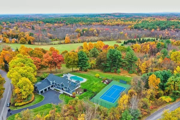 566 Middle Road, Boxborough, MA 01719