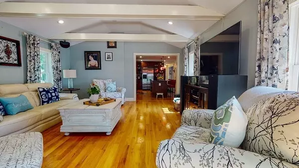 Clinton, MA 01510,66 Kilmurray St