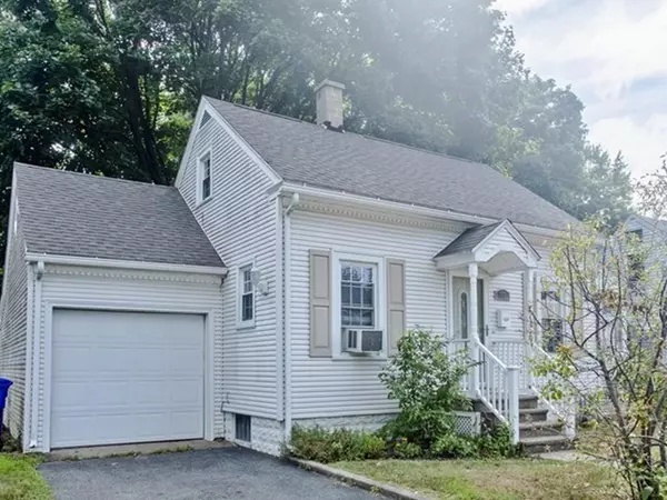 187 Savoy Ave, Springfield, MA 01104