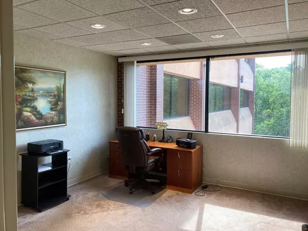 1017 Turnpike Street #24A, Canton, MA 02021