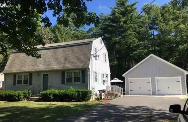 Ware, MA 01082,73 Beaver Lake Rd