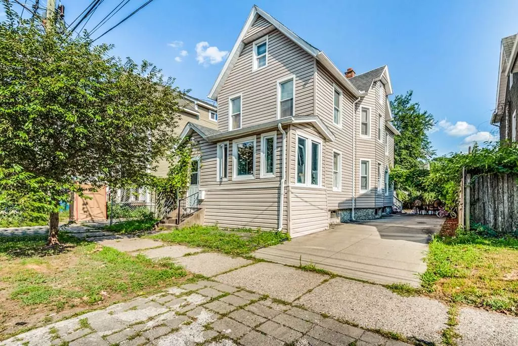 West Springfield, MA 01089,41 Belle Ave