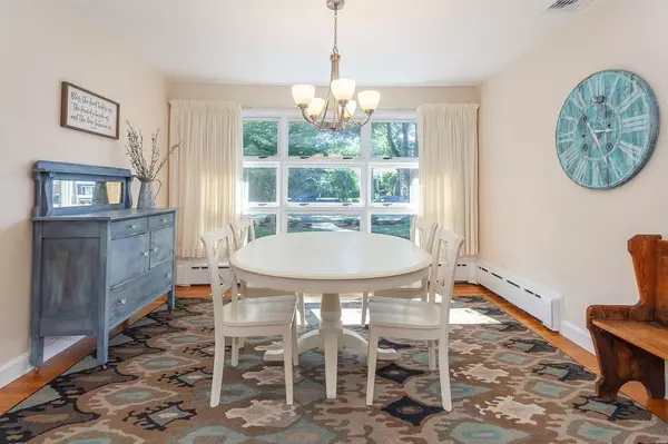 Brockton, MA 02301,161 Country Club Ln