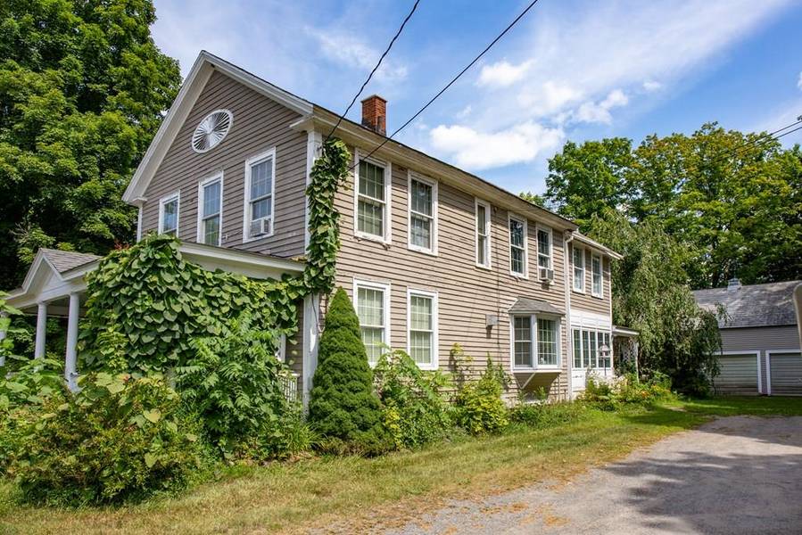 86 South St, Bernardston, MA 01337