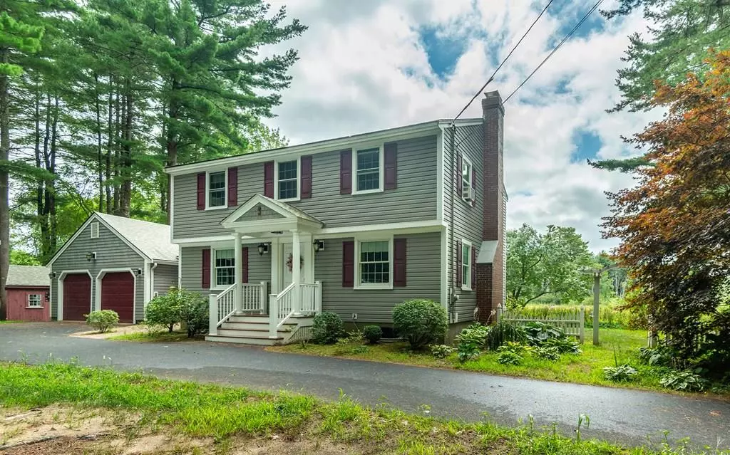 Boxford, MA 01921,19 Willow Road