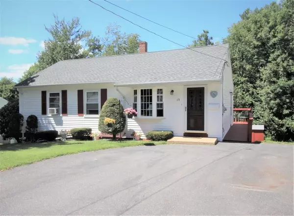 19 Ken Drive, Gardner, MA 01440