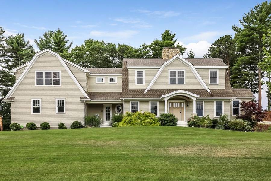 414 Country Club Way, Kingston, MA 02364