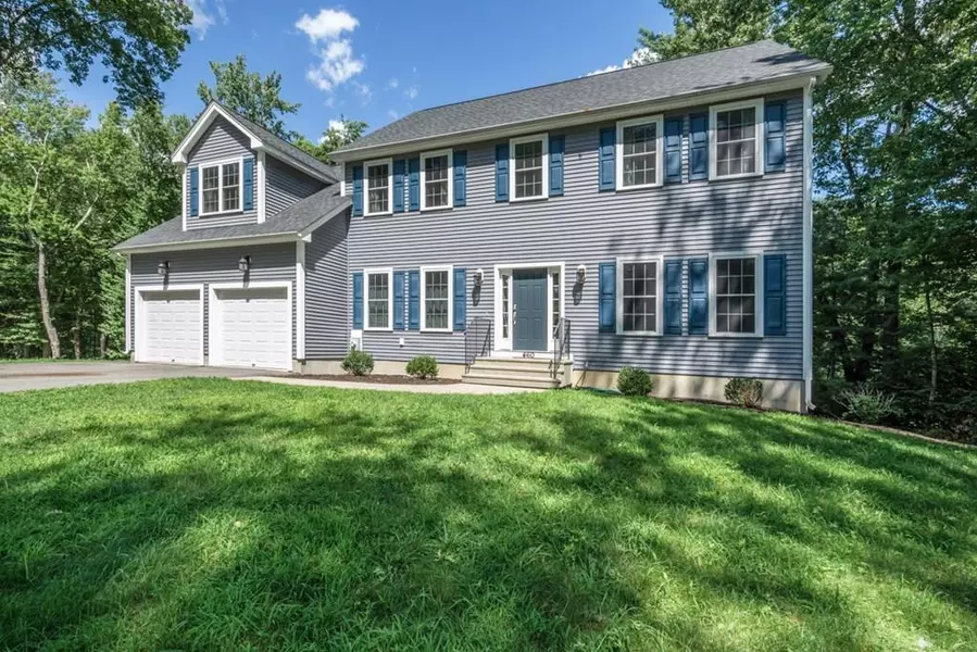 460 Roosevelt Drive, Northbridge, MA 01534