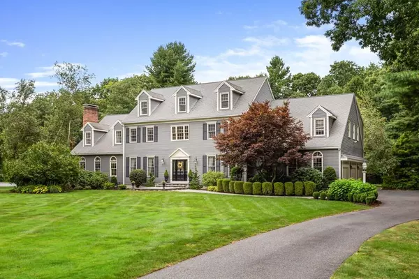 21 Presidential Dr, Southborough, MA 01772