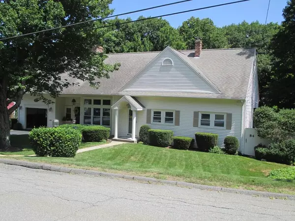 84 Bickford Hill Rd, Gardner, MA 01440