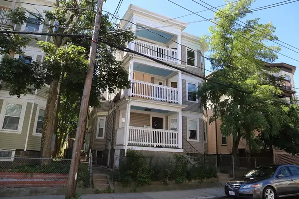 369 Centre St, Boston, MA 02122