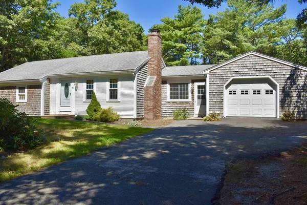 31 Lakeview Drive, Sandwich, MA 02563