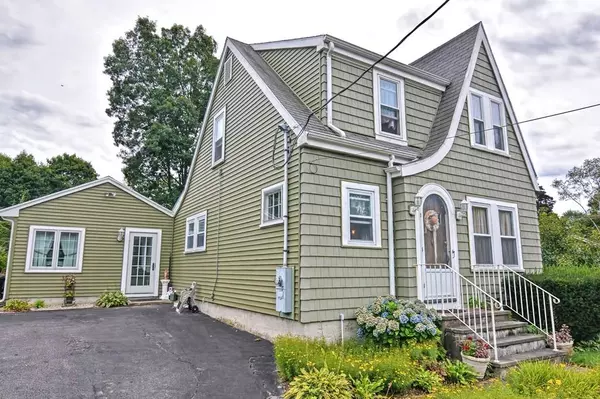 19 7th St, Stoughton, MA 02072