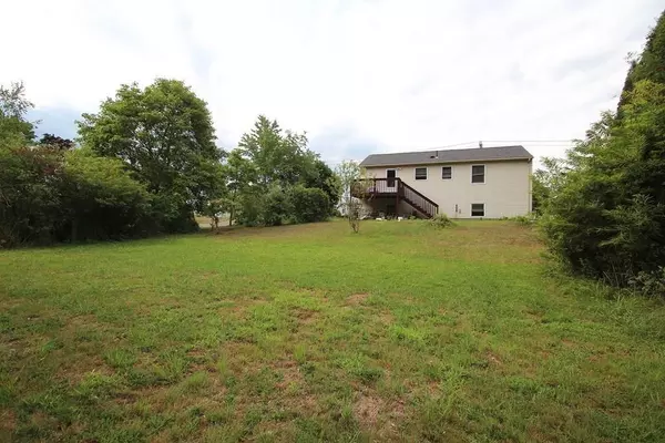 Sunderland, MA 01375,146 Old Amherst Road