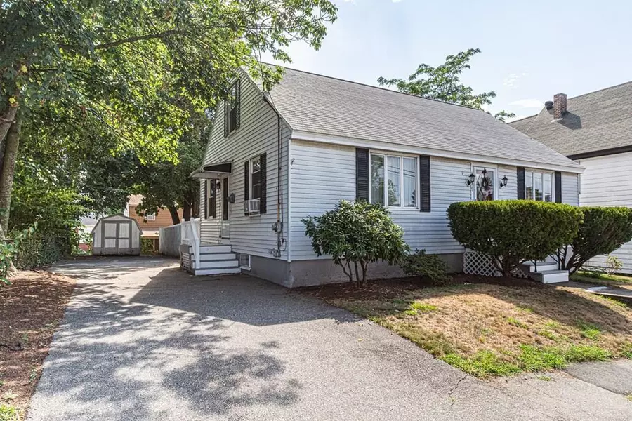 77 Sixth Street, Lowell, MA 01850