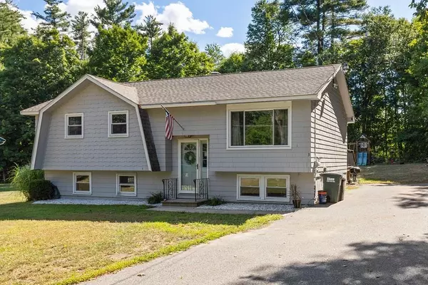 Townsend, MA 01469,3 Proctor Rd