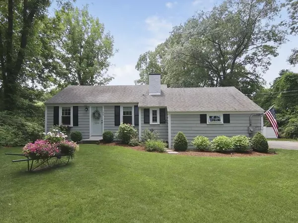 190 Ashland St, Abington, MA 02351