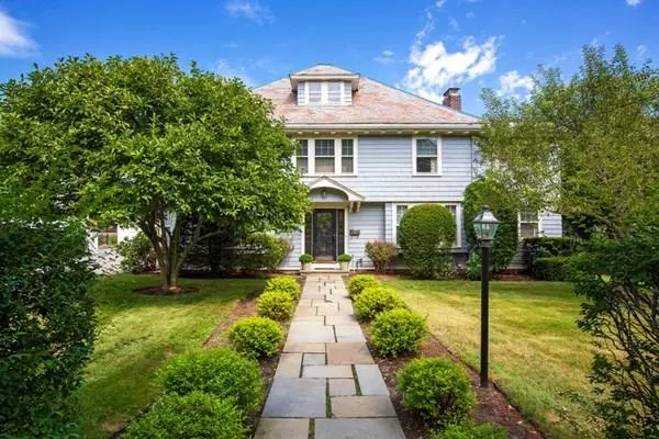 1865 Beacon St, Newton, MA 02468