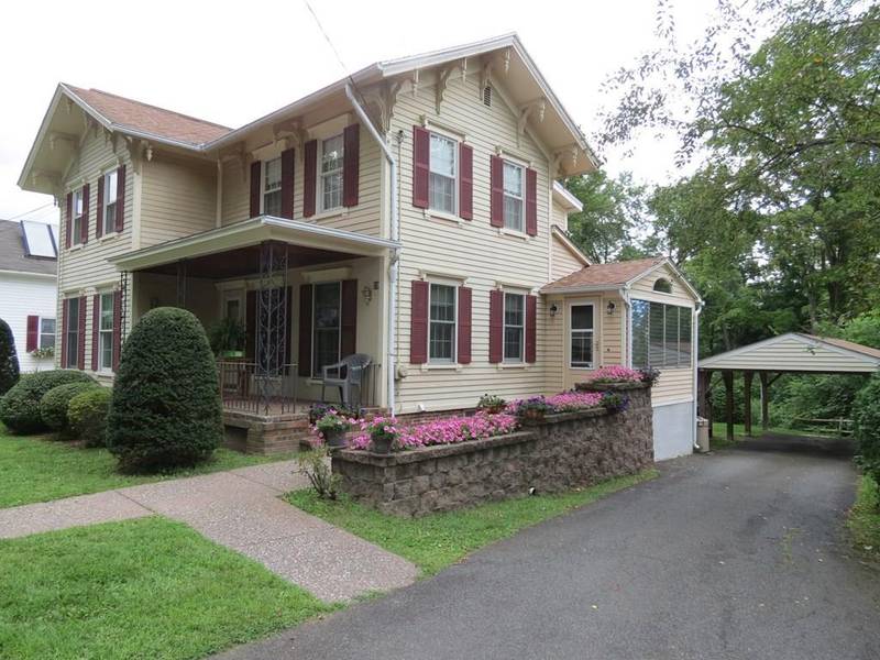 19 Union Street, Montague, MA 01351