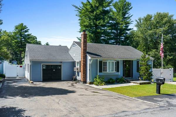 17 Paine St, Lancaster, MA 01523