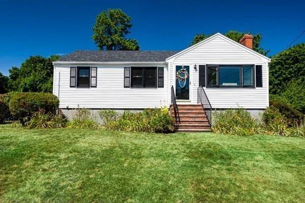 33 Anna Rd, Woburn, MA 01801