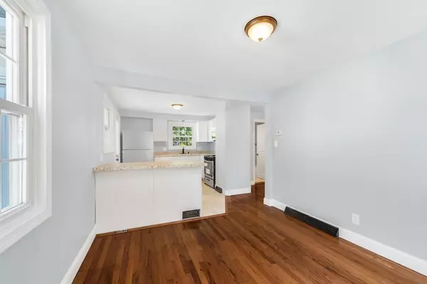 Springfield, MA 01109,305 Rosewell St