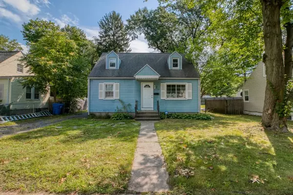 111 Breckwood Blvd, Springfield, MA 01109