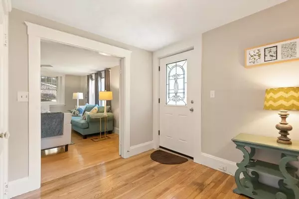 Wakefield, MA 01880,49 Harrison Ave