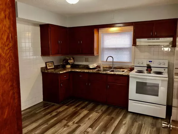 Springfield, MA 01119,77 Methuen St