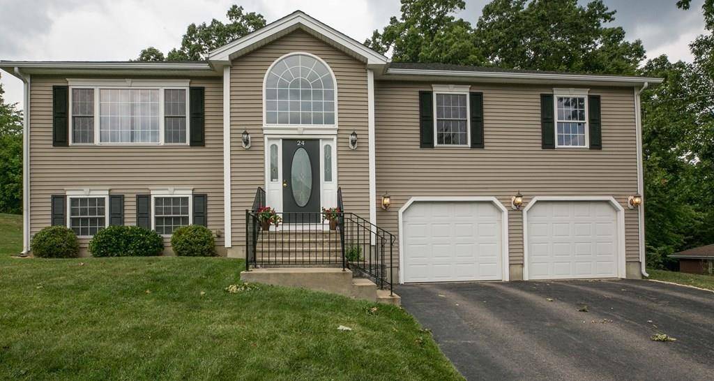 Auburn, MA 01501,24 Briarcliff Drive