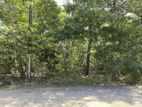 Eastham, MA 02642,50 Northwood Rd
