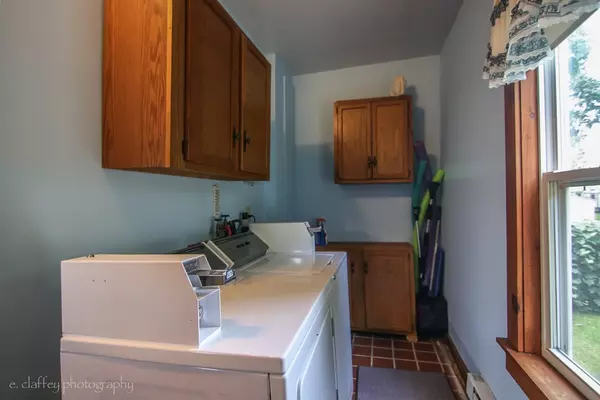 West Brookfield, MA 01585,29 West St