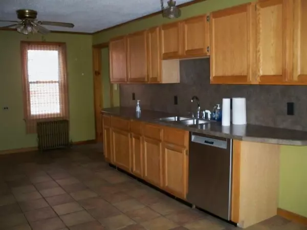 Springfield, MA 01107,87 Hamburg