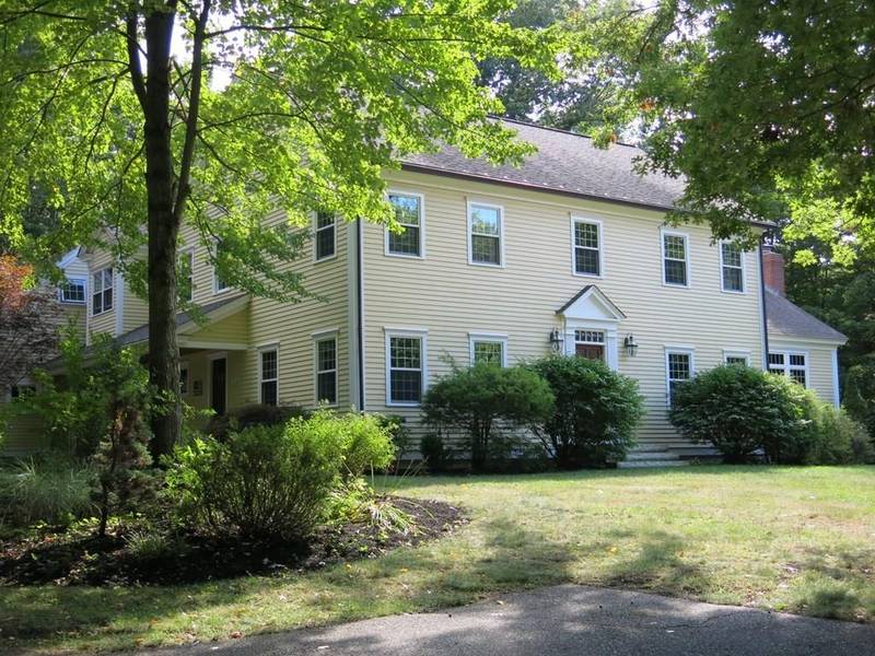 137 W Bare Hill Road, Harvard, MA 01451