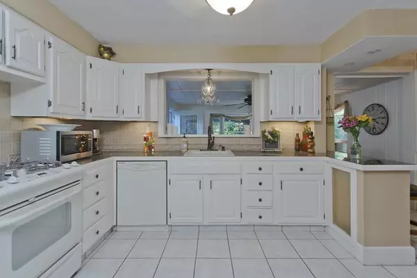 Springfield, MA 01119,1458 Plumtree Rd