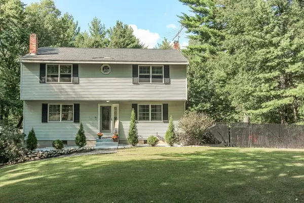 17 Gordon Ave., Pelham, NH 03076
