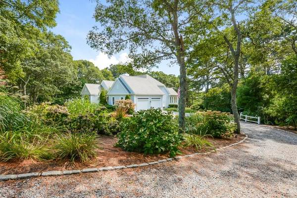 Falmouth, MA 02536,16 Greentree Cir