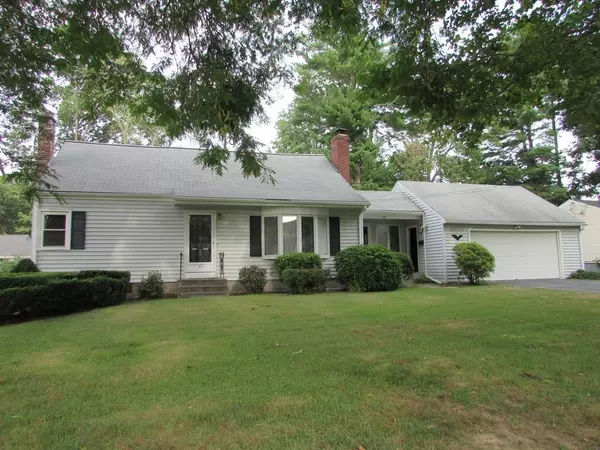 33 Irene St, Springfield, MA 01108