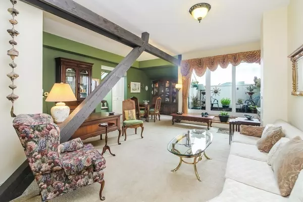 Springfield, MA 01103,235 State Street #502