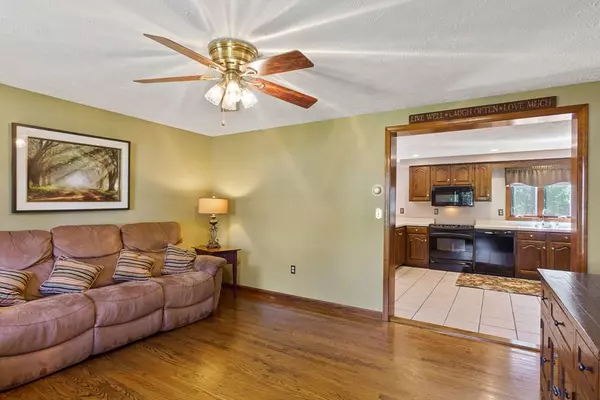 Clinton, MA 01510,8 Walden Terrace