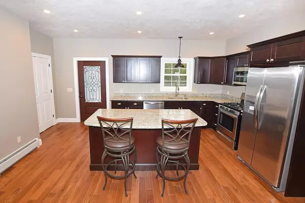 Petersham, MA 01336,76 New Salem Rd
