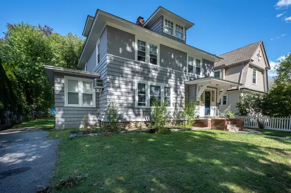 Worcester, MA 01602,30 Franconia St