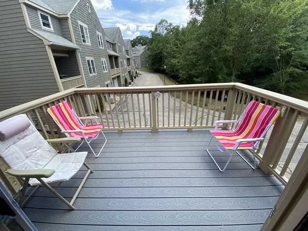 Blackstone, MA 01504,4 Devlin Circle #4