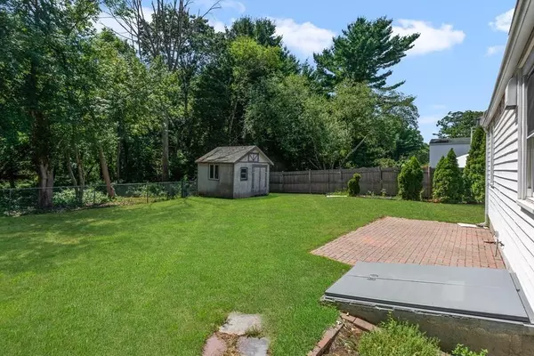 North Kingstown, RI 02852,48 Hancock Dr