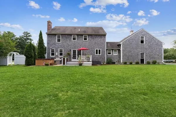 Halifax, MA 02338,6 Old Farm Rd