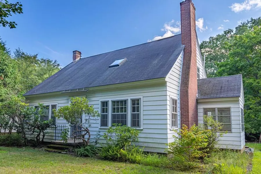 67 Winchendon Rd, Ashburnham, MA 01430