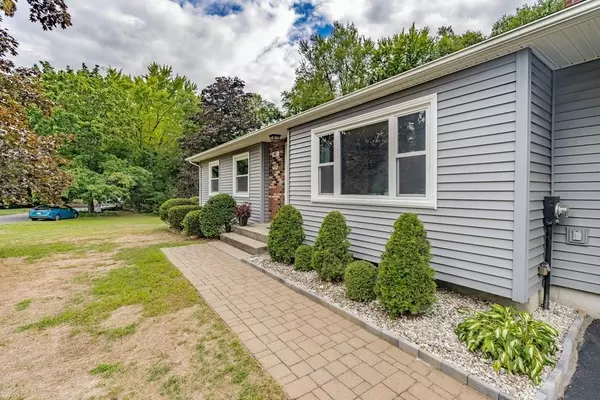 West Springfield, MA 01089,41 Sawmill Rd