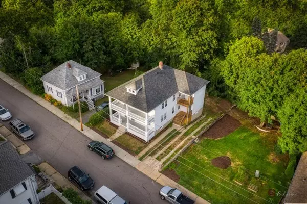 Blackstone, MA 01504,18 May St