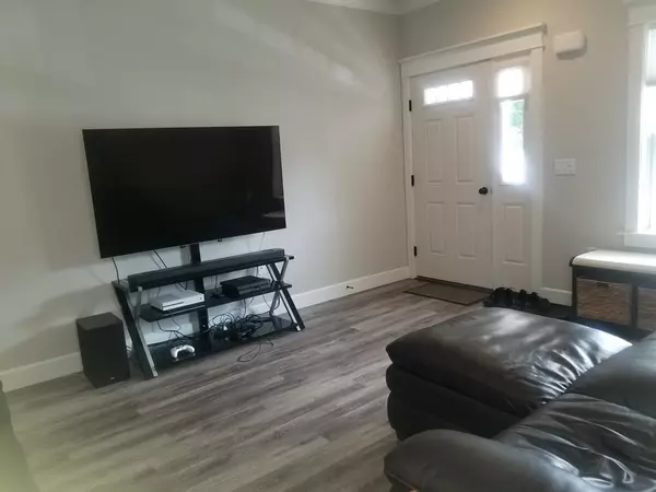 West Boylston, MA 01583,90 Sterling St #G